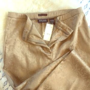 Gorgeous Brocade print gold trousers. Never worn!